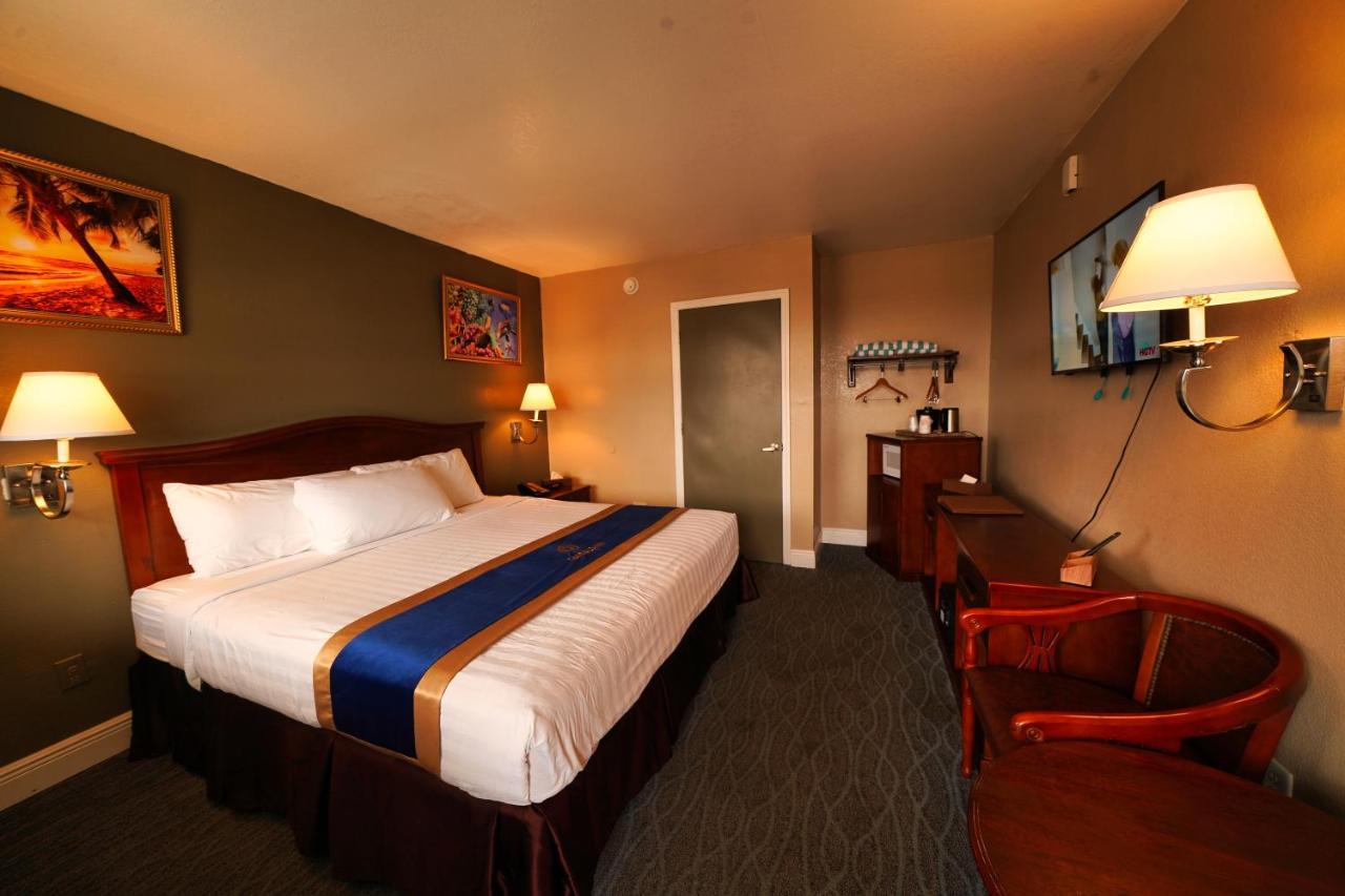 Sandals Inn Daytona Beach Buitenkant foto