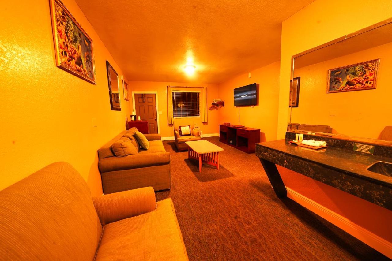 Sandals Inn Daytona Beach Buitenkant foto